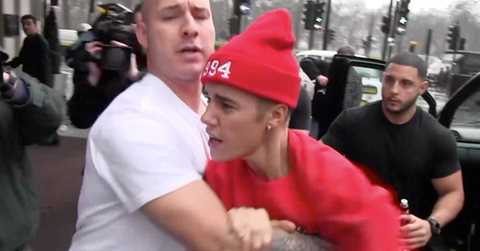 Justin Bieber Fights Photog