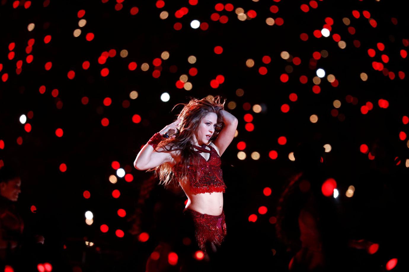 Super Bowl Halftime Show: Jennifer Lopez & Shakira Steam Up The Show