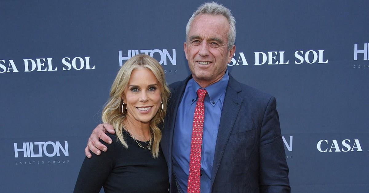 will she or wont she cheryl hines puts her wedding ring back on soothing divorce talk after weeks of drama over rfk jrs affair with star political reporter olivia nuzzi