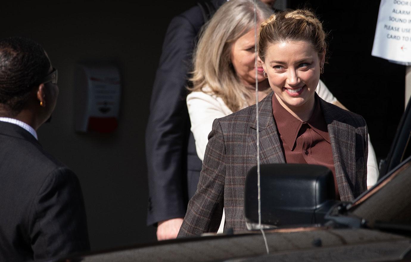 amber heard smiling