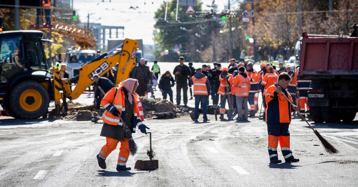 brutal corrupt general vladimir putin strike kyiv first day job jpg