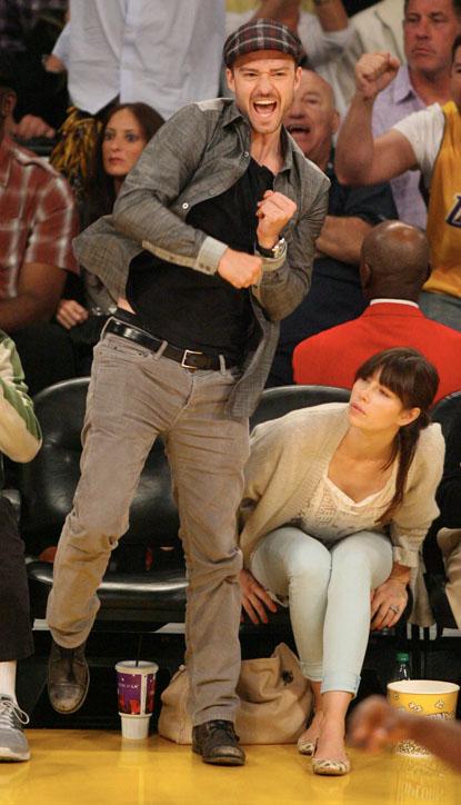 //justin timberlake jessica biel lakers game
