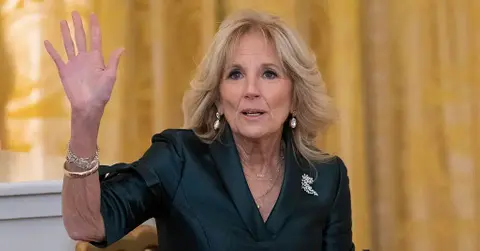 jill biden interrupted pro palestinian protesters during speech tucson