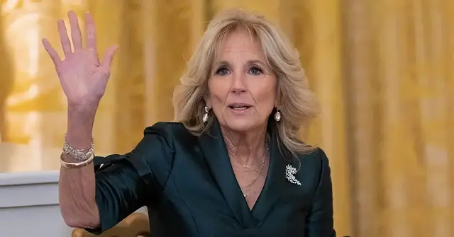 jill biden interrupted pro palestinian protesters during speech tucson