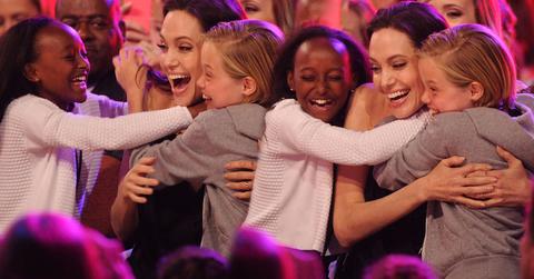 Angelina Jolie Appears After Surgery Kids Choice Awards