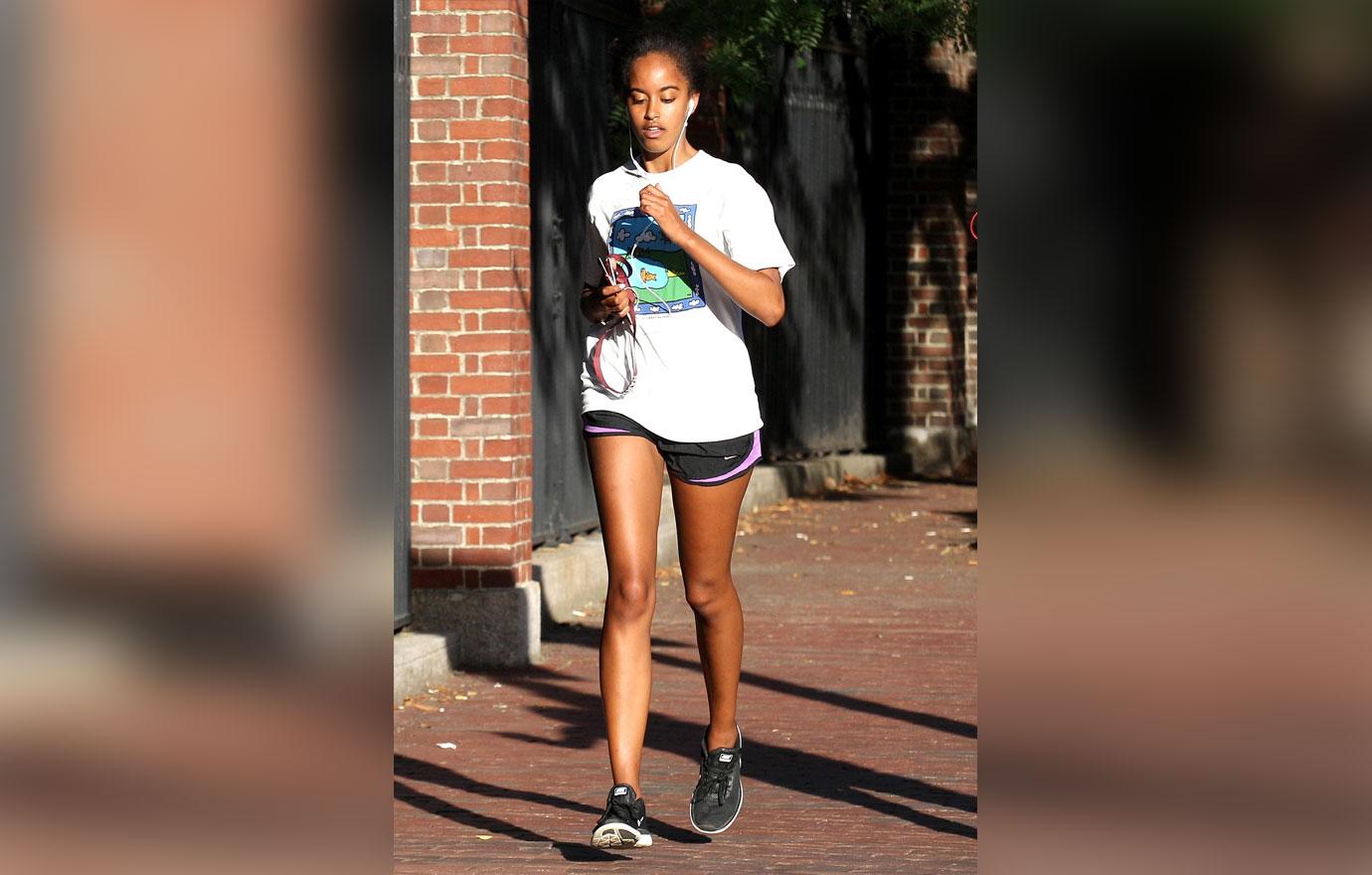 Malia Obama shorts jog harvard