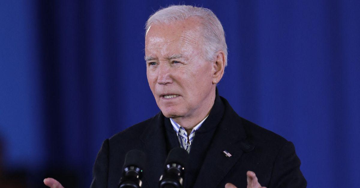 joe biden lash out aides border crisis top officials turn each other