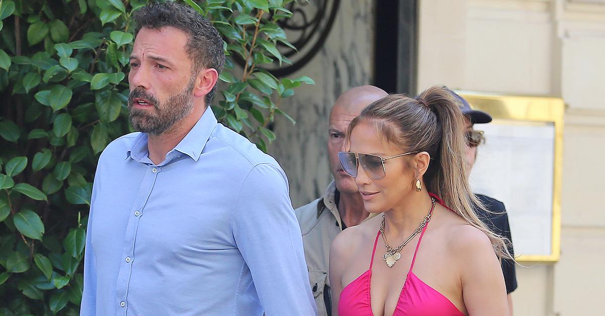 jennifer lopez ben affleck friends mad destination wedding