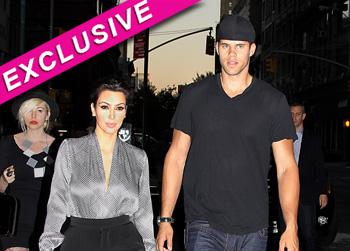 //kim kardashian kris humphries wedding hoax stunt splash