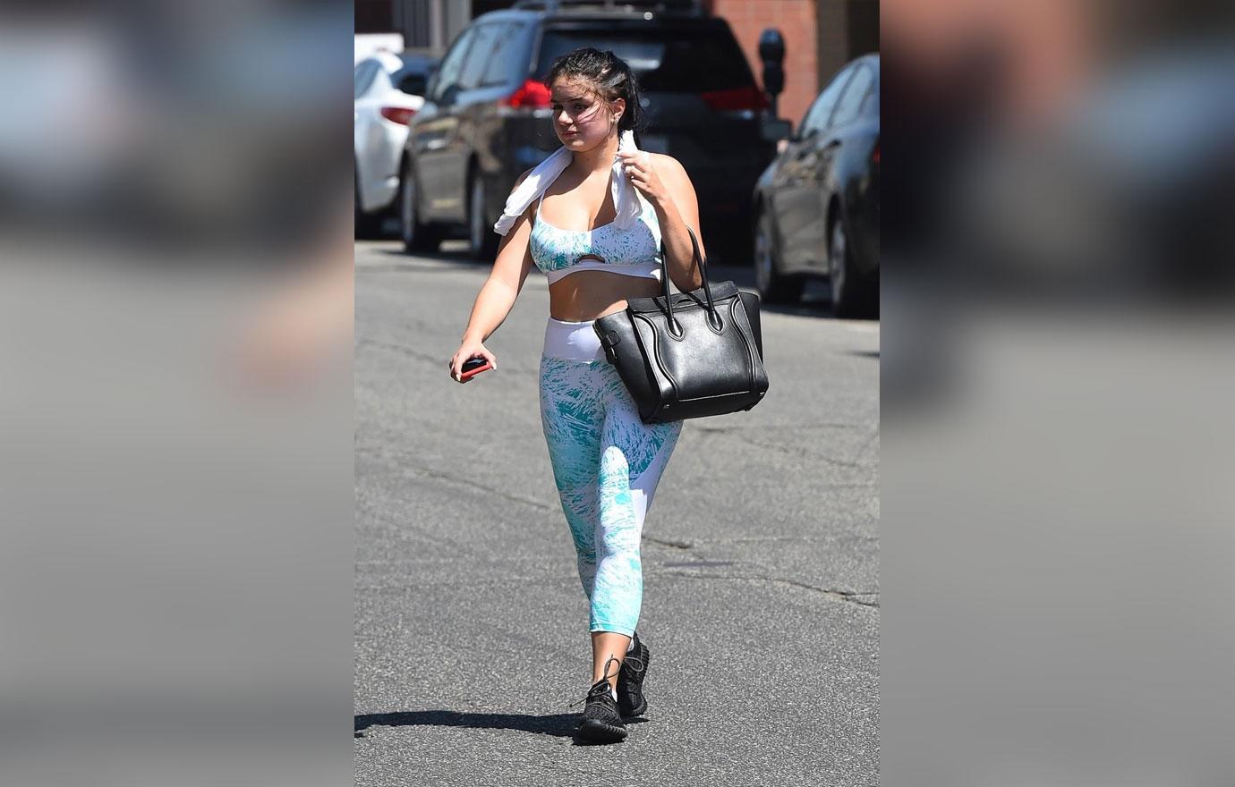 Ariel Winter Nip Slip at the Gym! - The Nip Slip