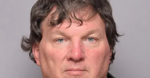 Gilgo Beach killer Rex Heuermann was reportedly caught sneaking drugs into prison.