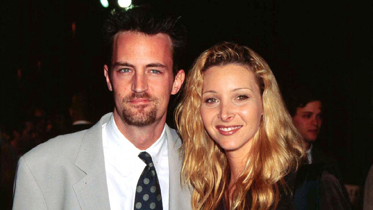 Photo of Matthew Perry and Lisa Kudrow