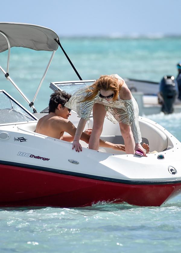 Lindsay Lohan Egor Tarabasov PDA Kissing Vacation