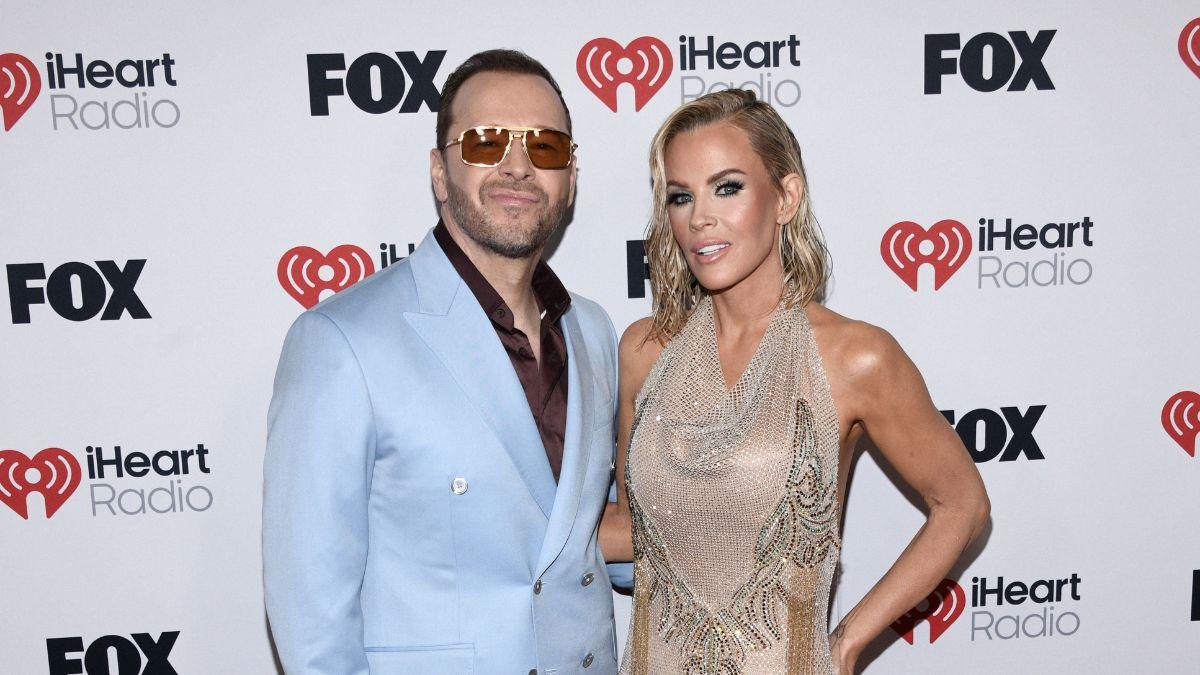 Photo of Jenny McCarthy and Donnie Wahlberg
