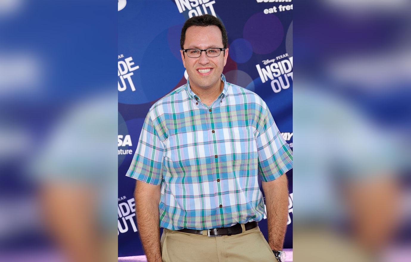 leader of the pervs subway pitchman jared fogle treated like royalty by fellow child molesting inmates in colorado prison says ex con who gave him a beat down