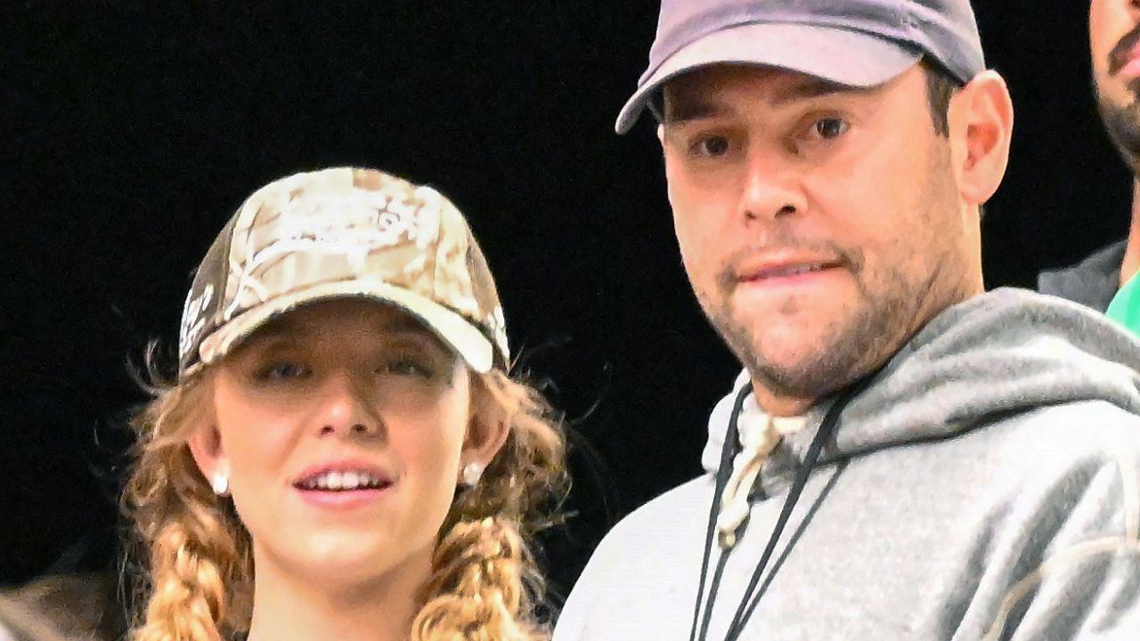 A photo of Sydney Sweeney and Scooter Braun