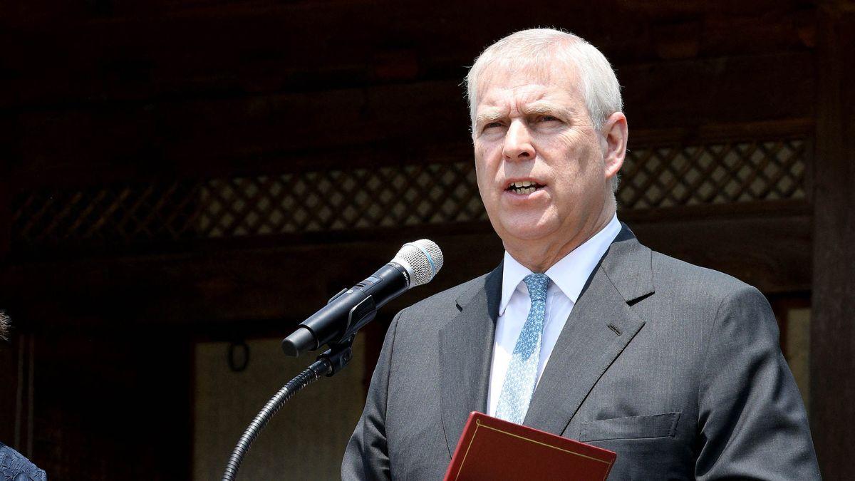 Photo of Andrew Windsor