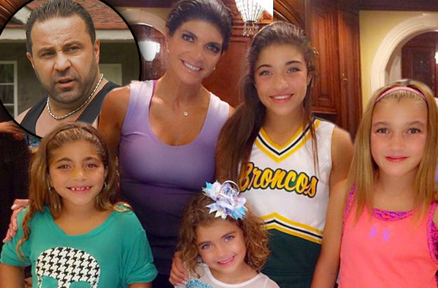 //teresa giudice four daughters husband joe giudice PP