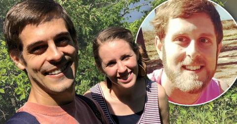 Derick Dillard Wearing Red Sweatshirt With Jill Duggar Dillard Wearing Striped Top Inset Dan Dillard