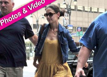 //katie holmes lawyerbce