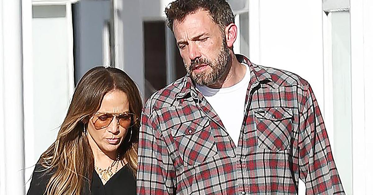 Ben Affleck's Nanny Seen Sporting Tom Brady's Super Bowl Rings - CBS Boston