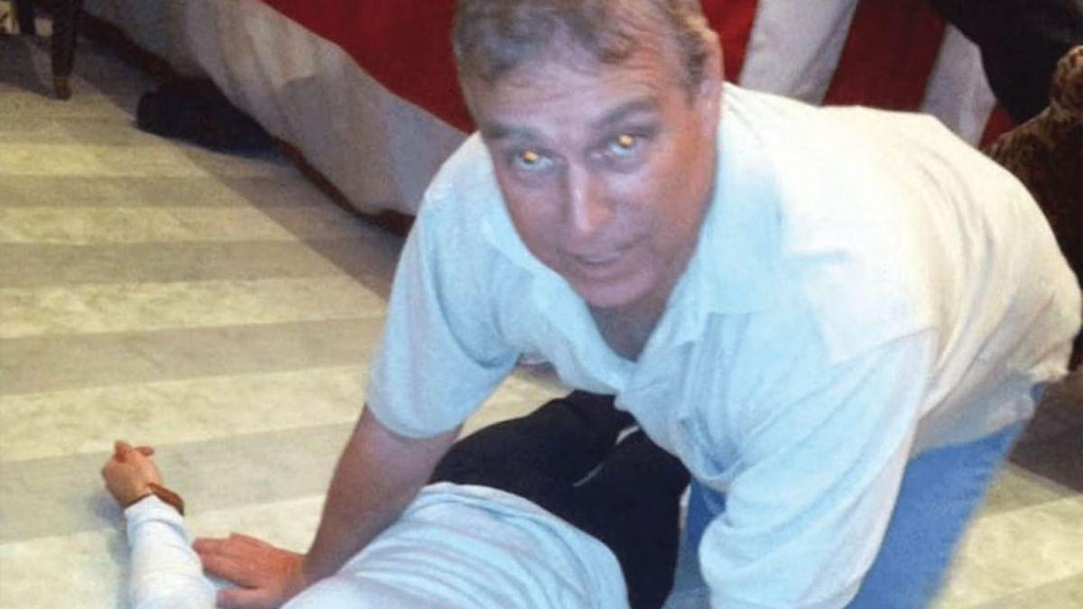 Photo of Andrew Windsor