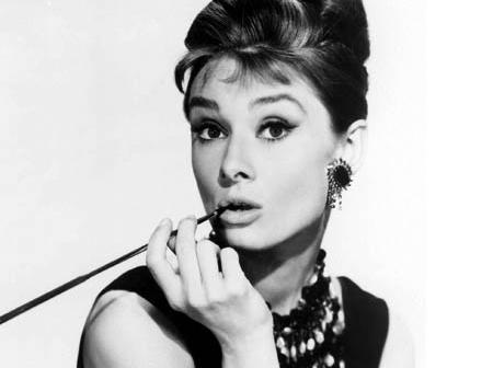 Audrey Hepburn Didn’t Think She Was Beautiful Because Of Big Nose, Big ...