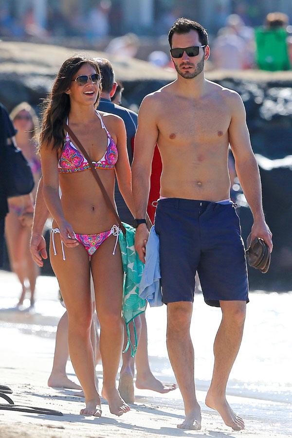 Desiree Hartsock & Chris Siegfried Hawaiian Honeymoon