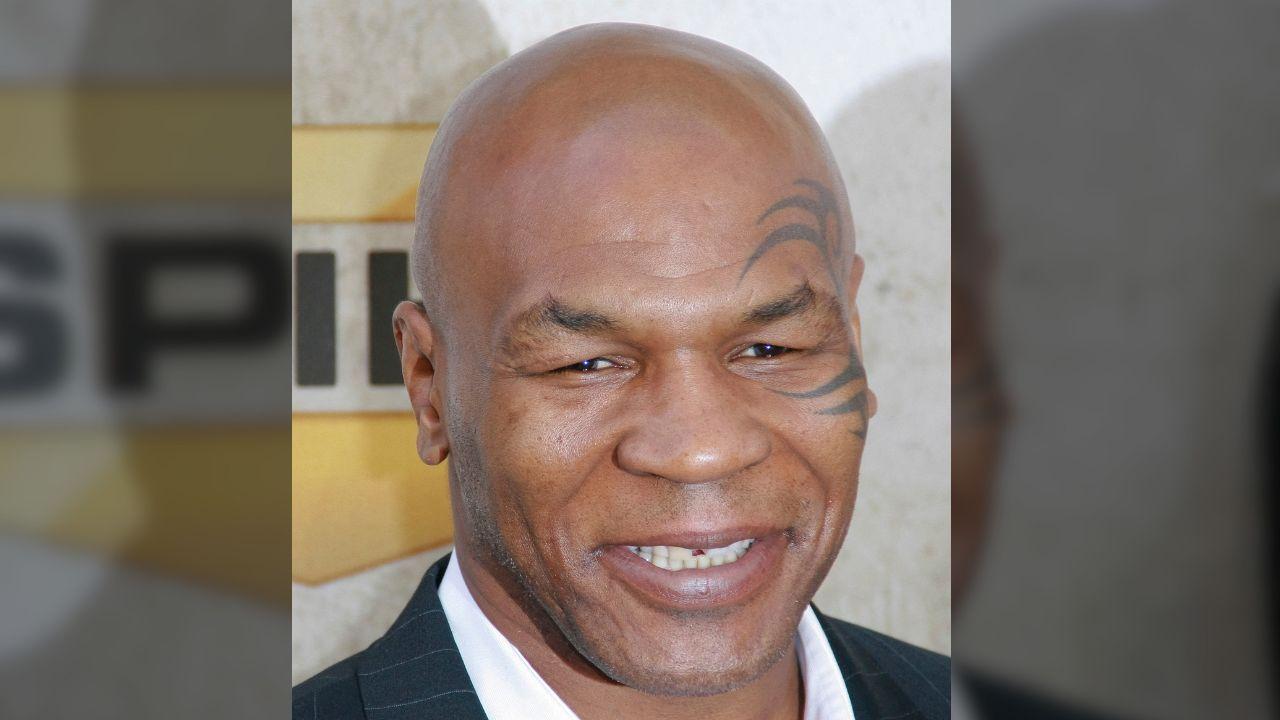 image of Mike Tyson revealed he delivered a letter from Sean 'Diddy' Combs to Donald Trump.