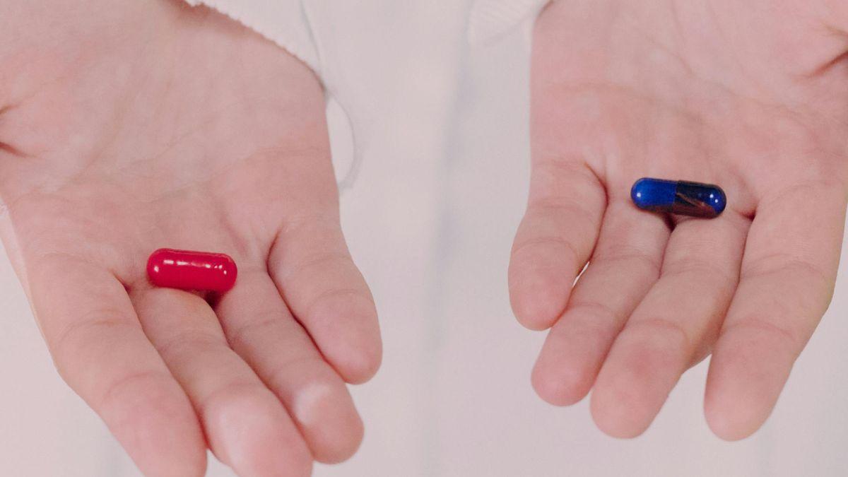 Photo of a red and blue pill