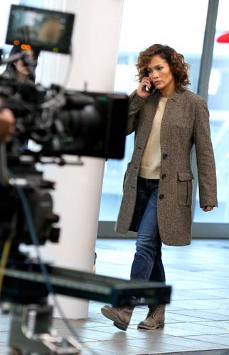 Jennifer Lopez's Plastic Surgery EXPOSED — Top Doc Weighs In On