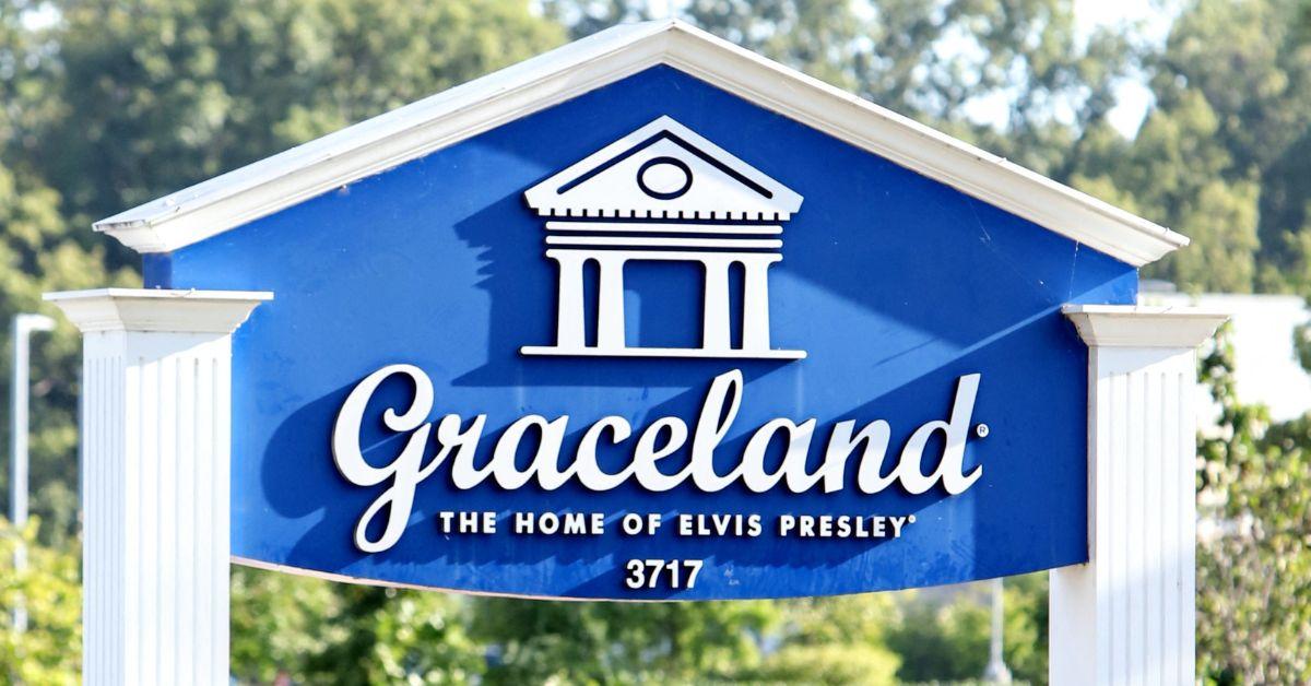 elvis presley graceland judge pause foreclosure sale one day auction