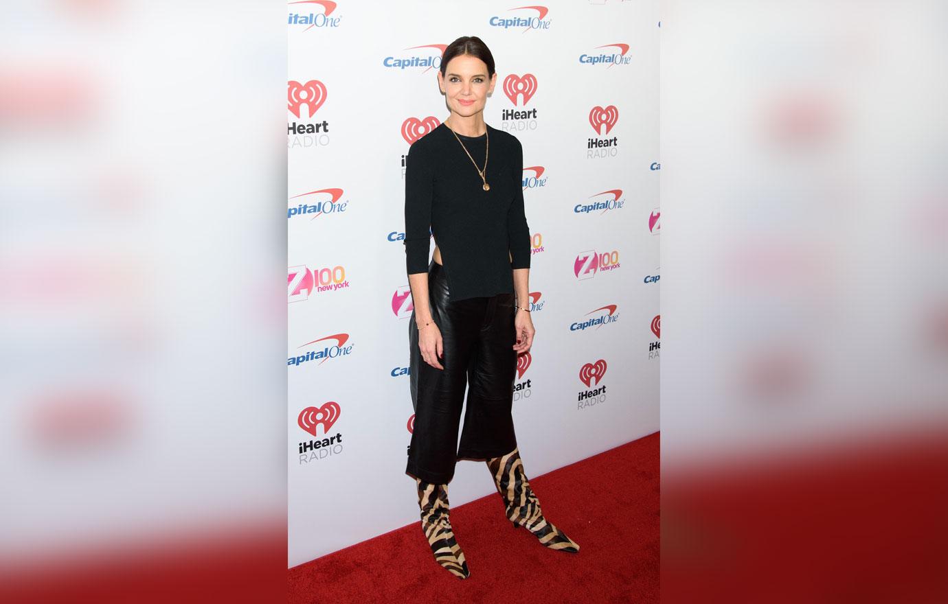 Katie Holmes Poses Alone At Jingle Ball After Jamie Split