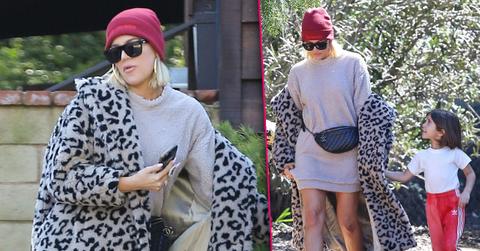 khloe kardashian attends church after tristan split