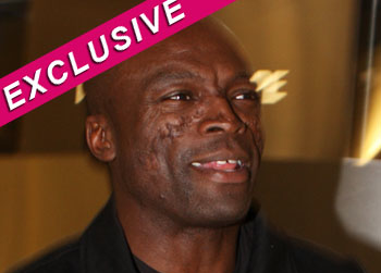 //seals woman splash