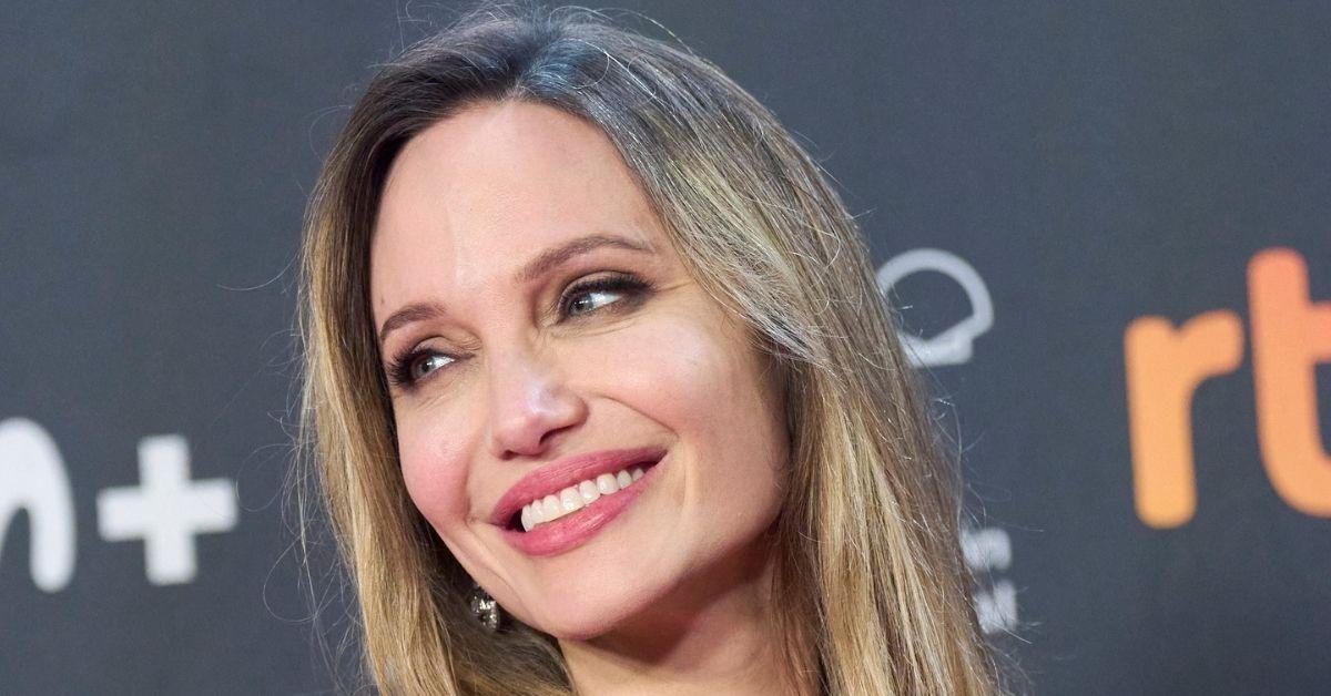 picture of Angelina Jolie