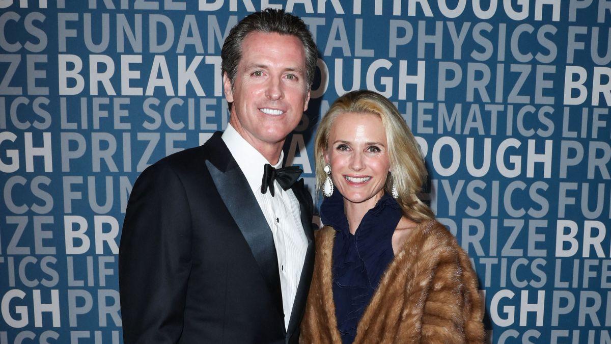Photo of Gavin Newsom and wife Jennifer