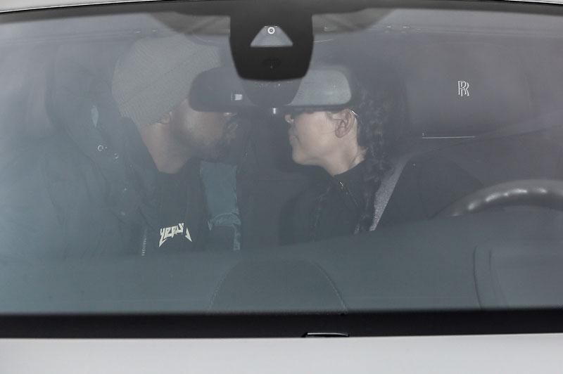 //kim kardashian kanye west divorce rumors pda fakery