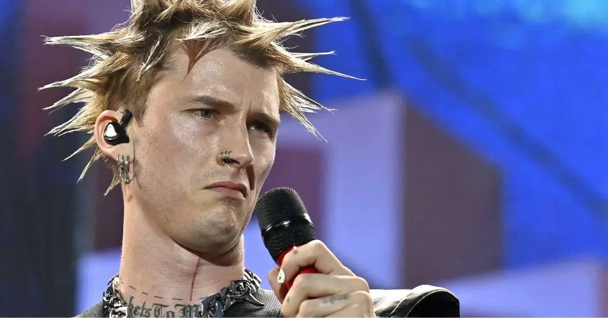 machine gun kelly disturbing links to sean diddy