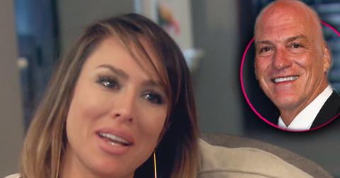 michael dodd kelly dodd divorce drama slams husband blog