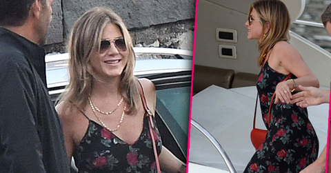 //jennifer aniston baby bump italy pp