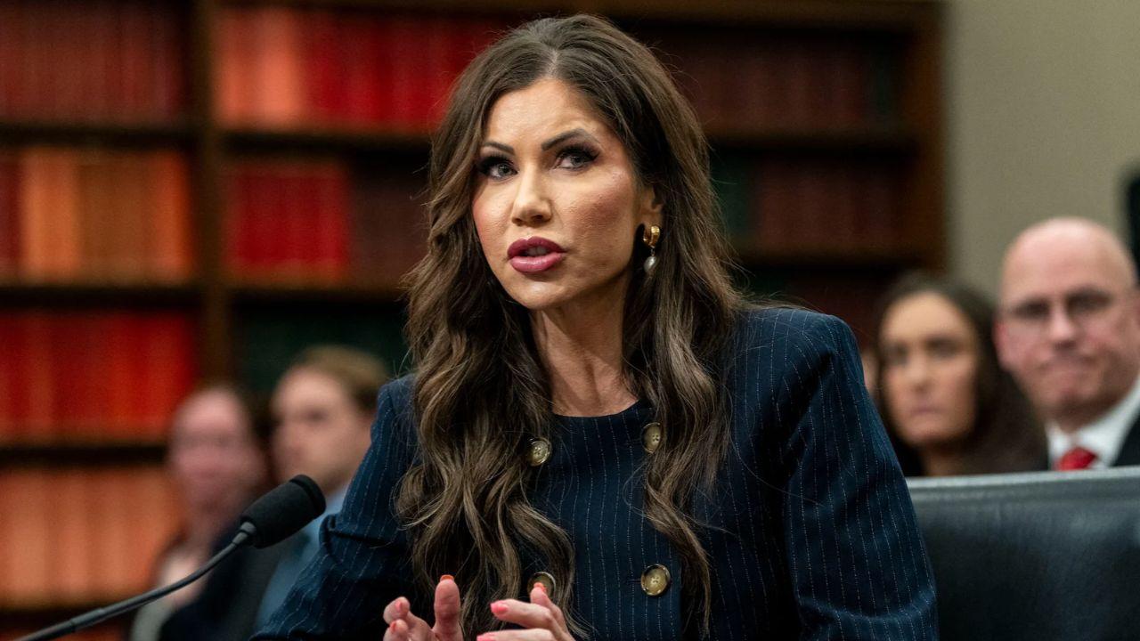 Photo of Kristi Noem