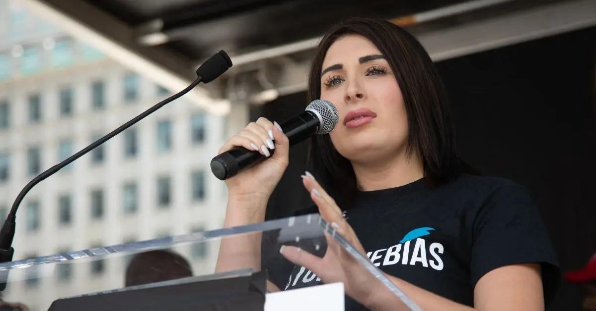 photo of laura loomer