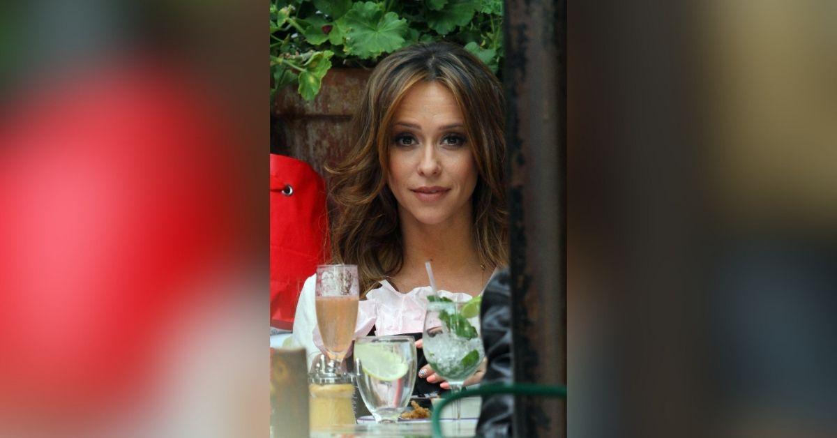 Photo of Jennifer Love Hewitt