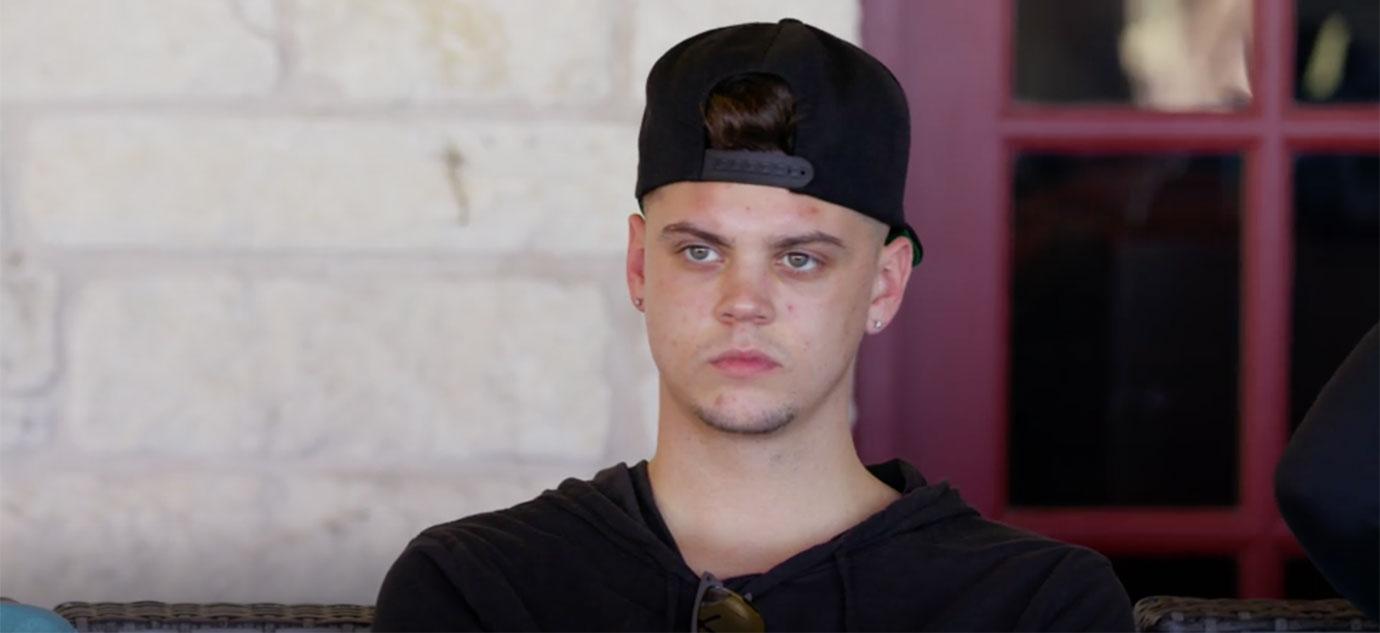 tyler baltierra likes catelynn lowell mean comment amid divorce teen mom og