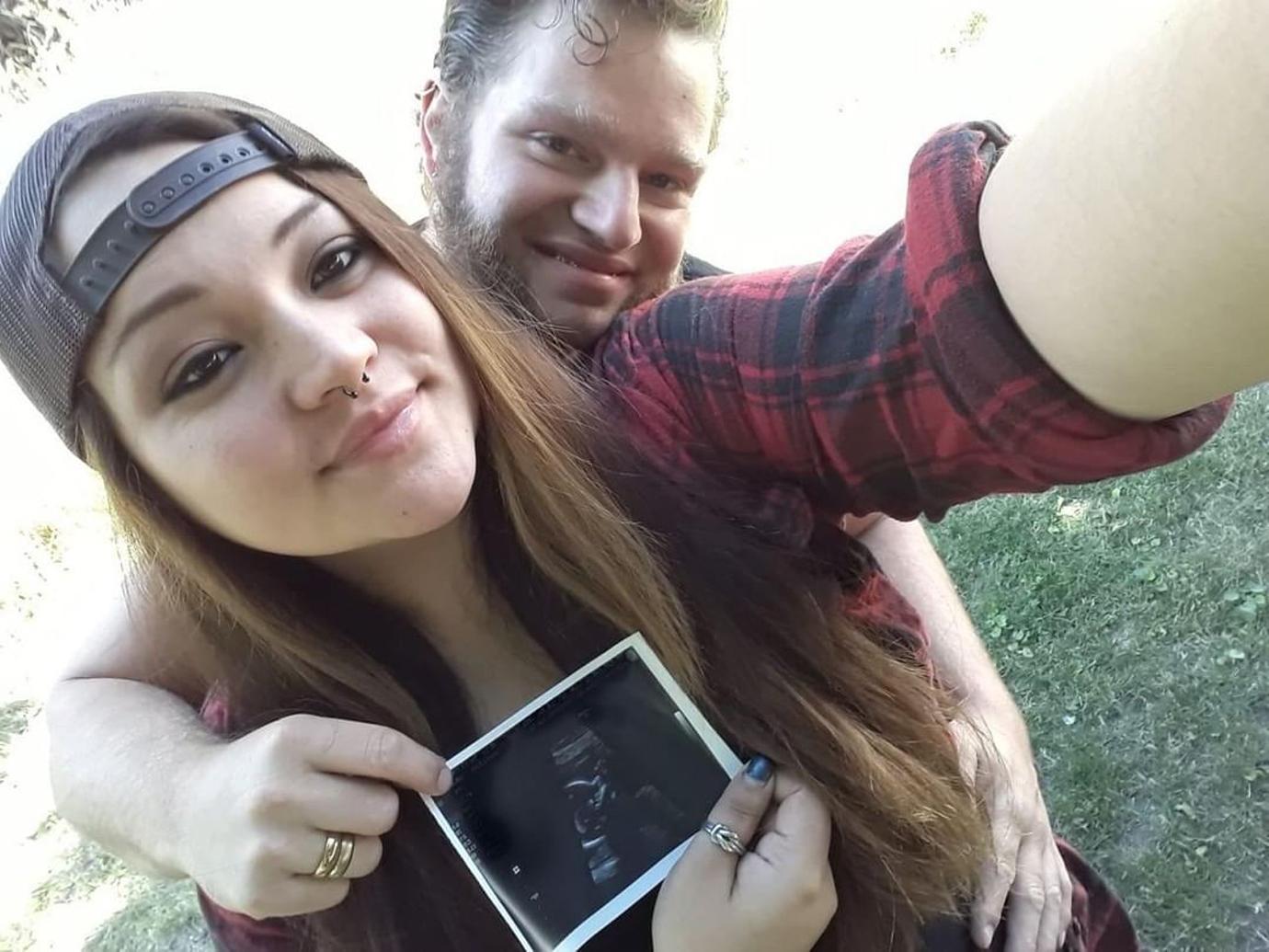 Gabe Brown and Raquel Selfie With Sonogram