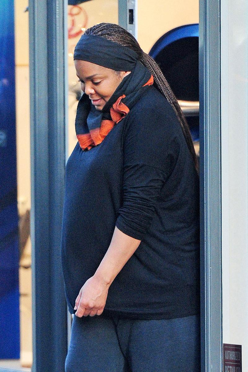 janet jackson pregnant baby bump weight health pics