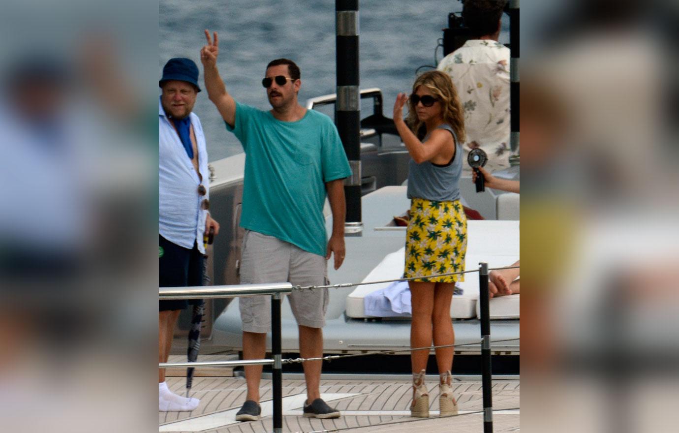 Jennifer Aniston Yacht Italy