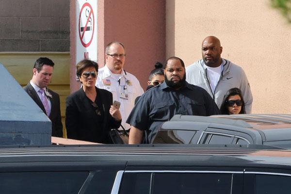 Lamar Odom Hospitalized Kardashians Jenners Leave