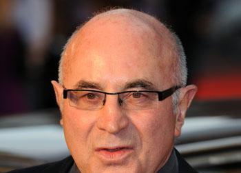 //bob hoskins parkinsons disease